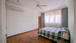 Thomson Ridge Estate (D20), Semi-Detached #198390422